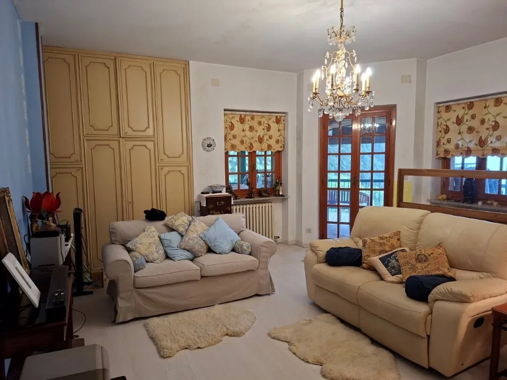 Excellent 4 Bed Villa for Sale In Corio Turin Italy