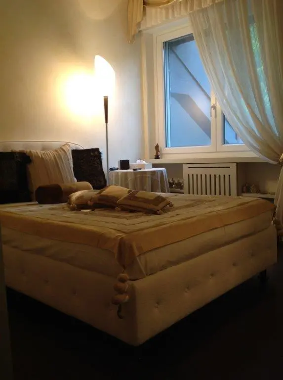 Luxury 5 Bed Villa For Sale in Almese Turin Italy