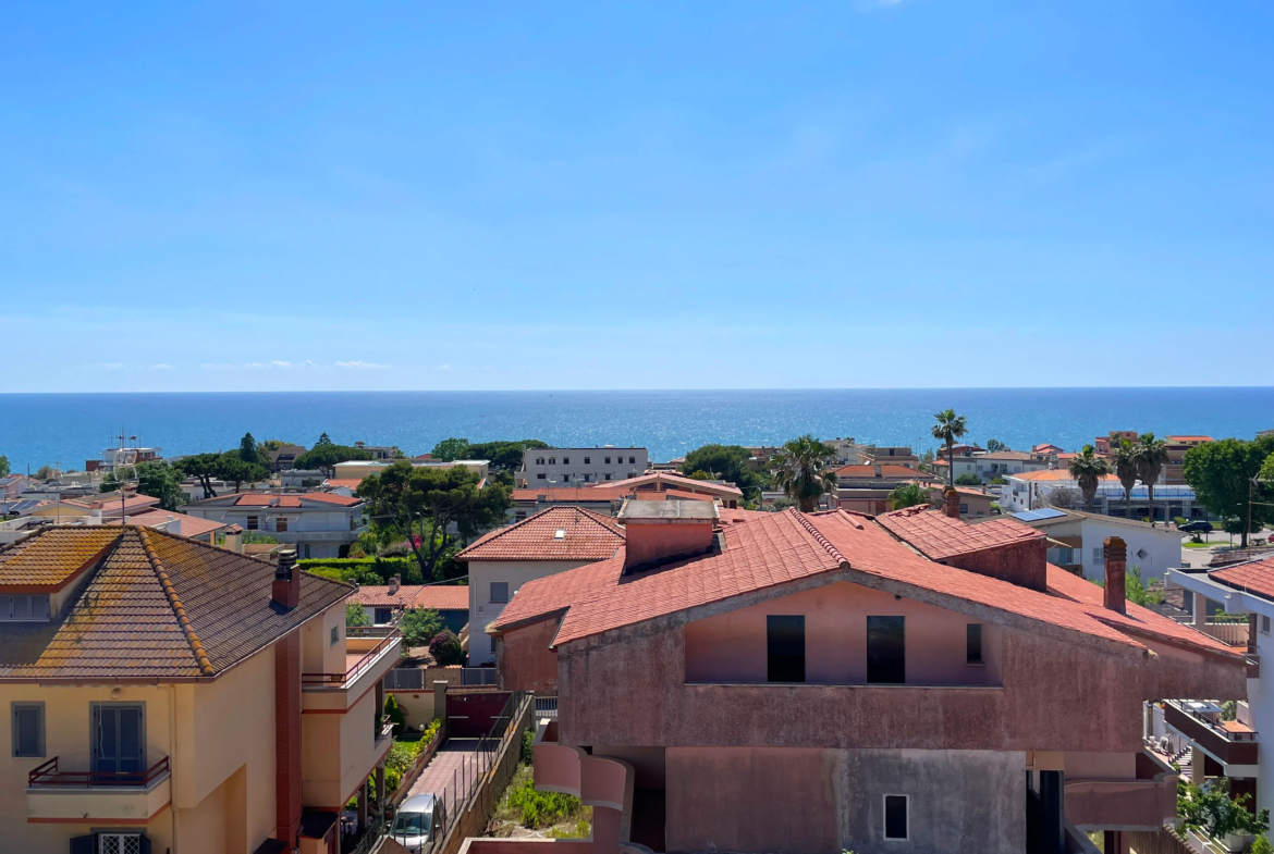 Excellent 2 Bed apartment For Sale In Anzio Italy