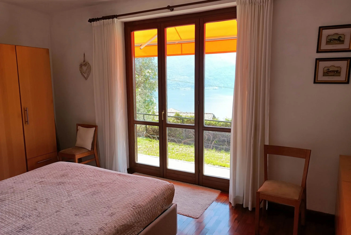 Luxury 2 bed Apartment for Sale in Menaggio Como Lombardy Italy