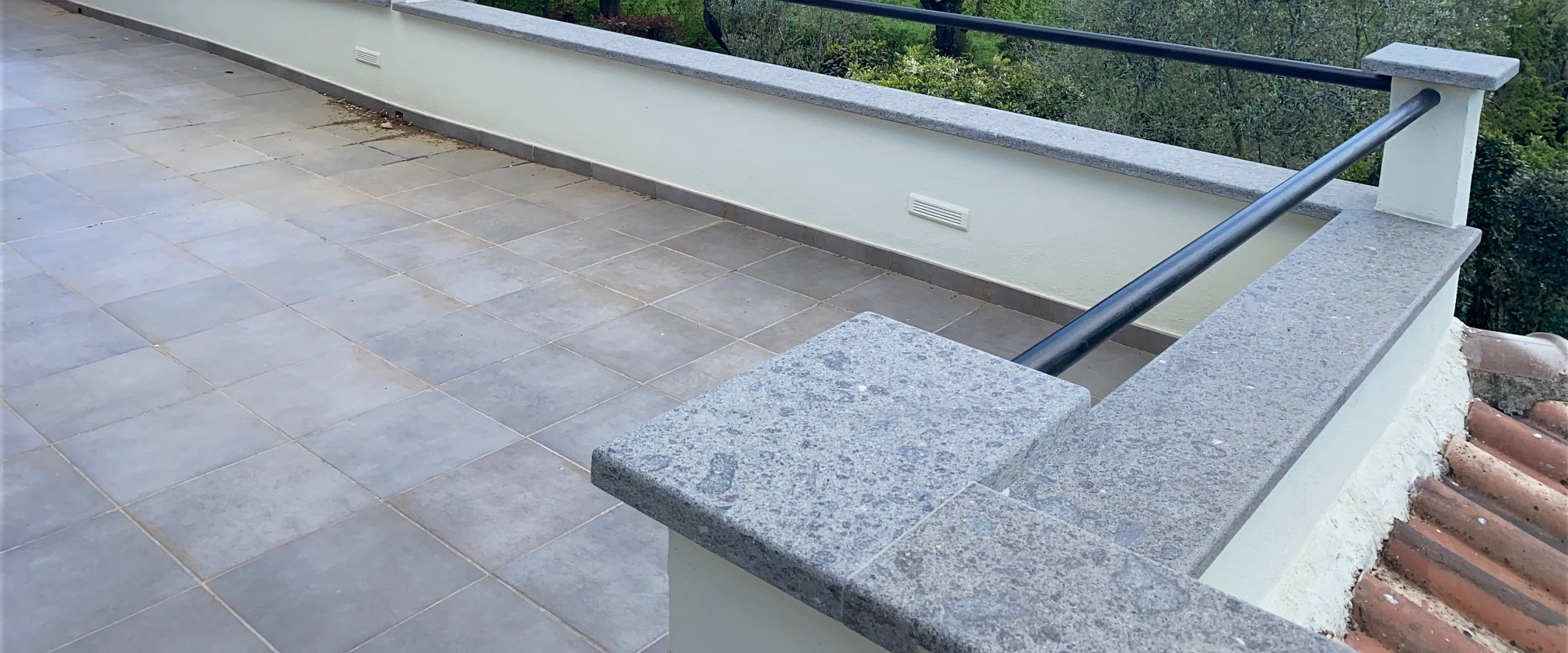 Luxury 6 Bed Villa For Sale in San Lorenzo Nuovo Italy