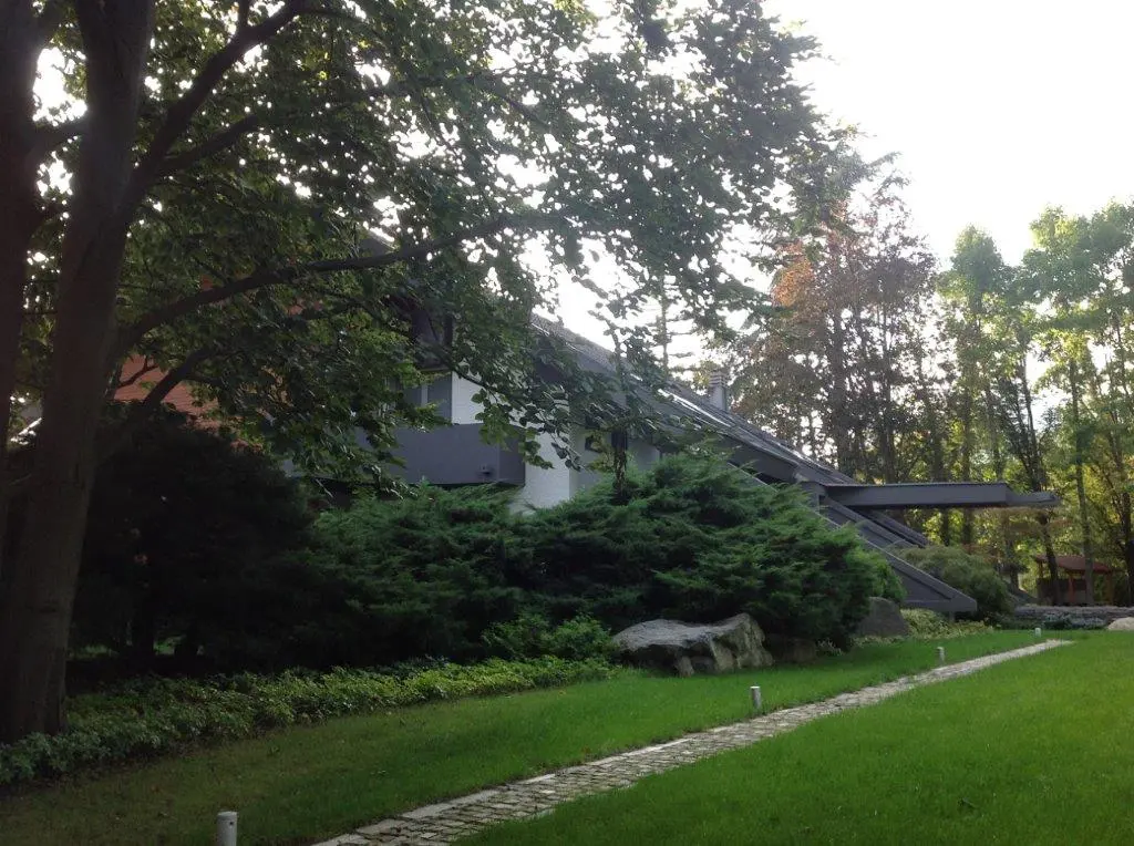 Luxury 5 Bed Villa For Sale in Almese Turin Italy