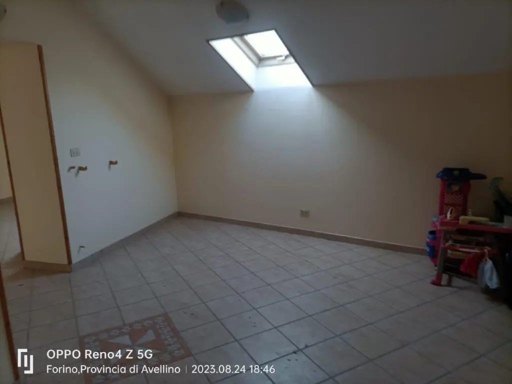 Excellent 8 Bed House For Sale in Forino Campania Italy.