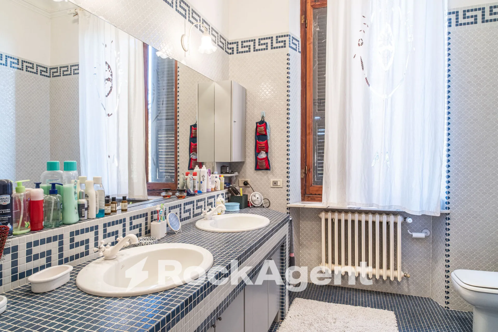 Luxury 6 Bed Villa for Sale In Varzi Italy