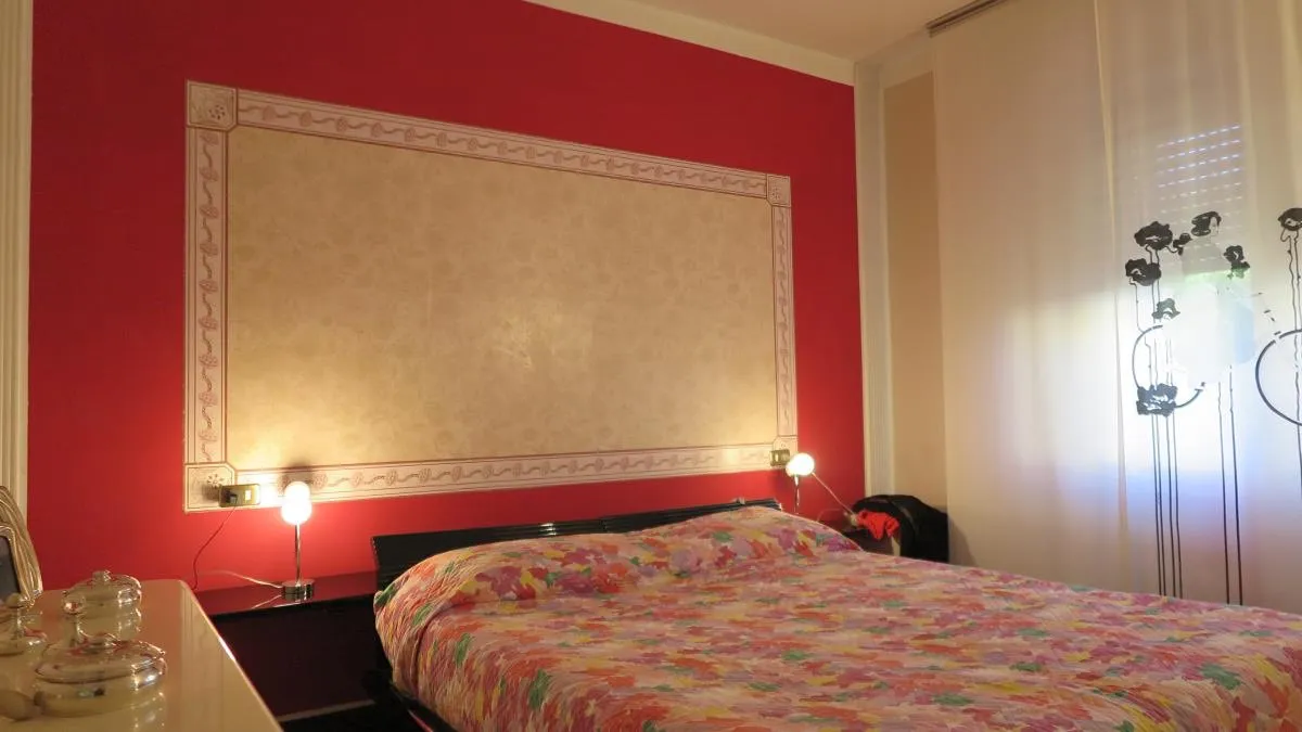 Stunning Villa Split into 2 Apartments For Sale in Monti di Licciana Nardi Tuscany Italy