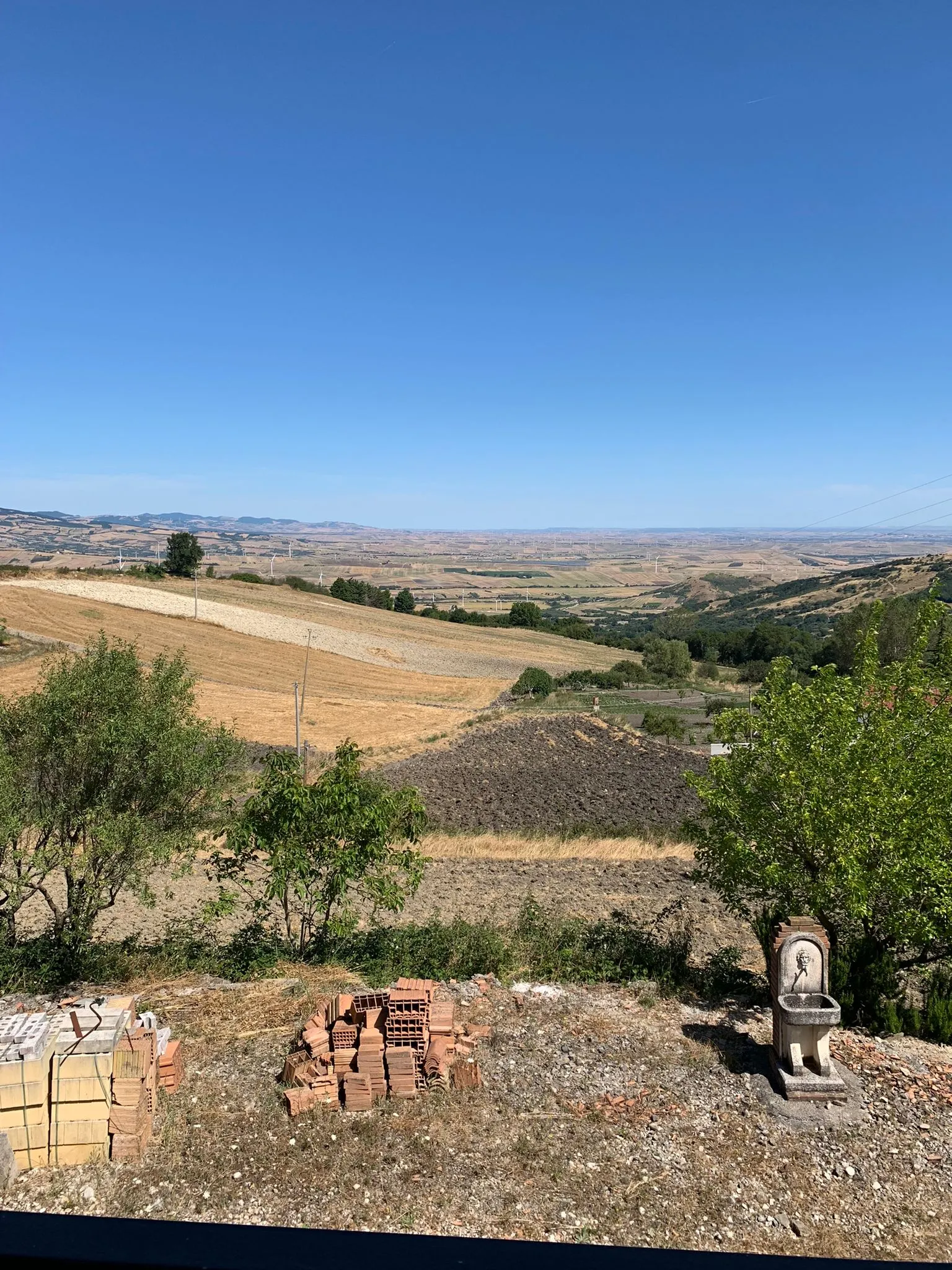 Excellent 3 Bed House For Sale in Orsara Di Puglia Italy