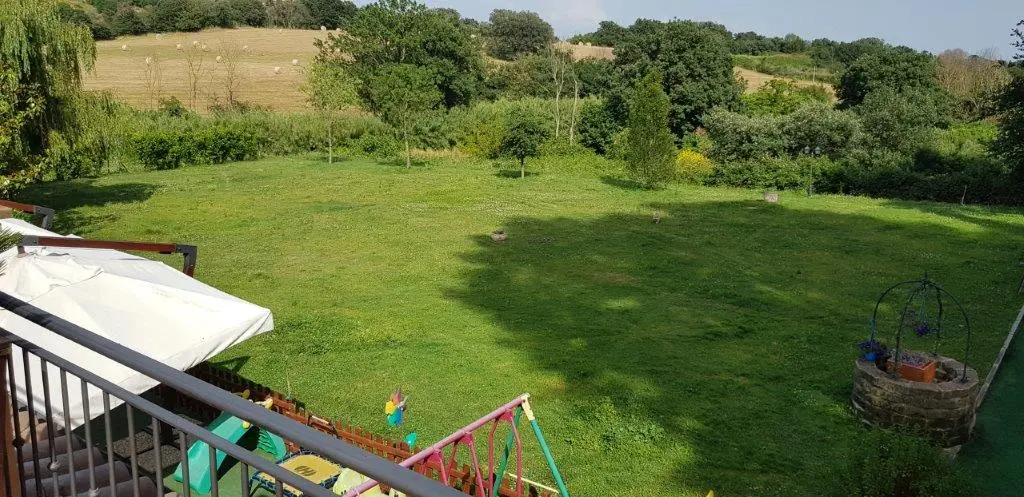 Stunning 4 bed Villa For Sale in National park of Veio Rome Lazio Italy