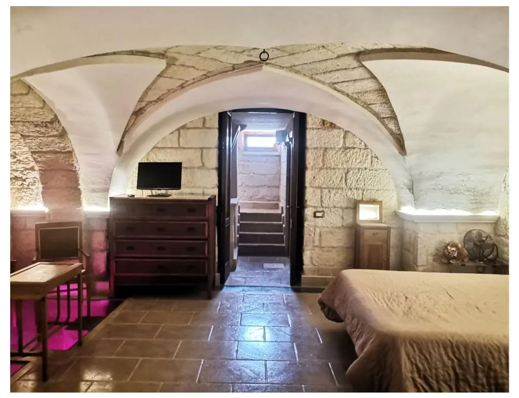 Stunning 3 Bed Townhouse For Sale in Poggiardo Puglia Italy