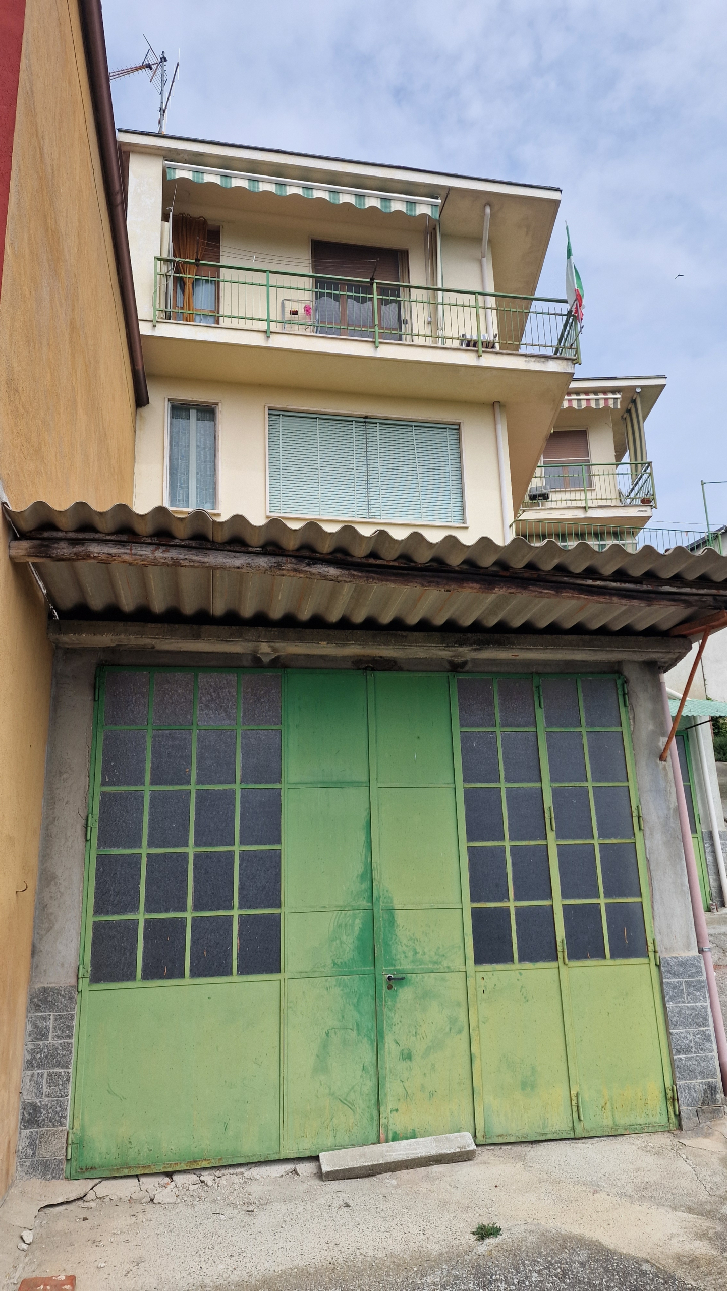 Estate of Properties for Sale In Pino D’Asti Piedmont Italy