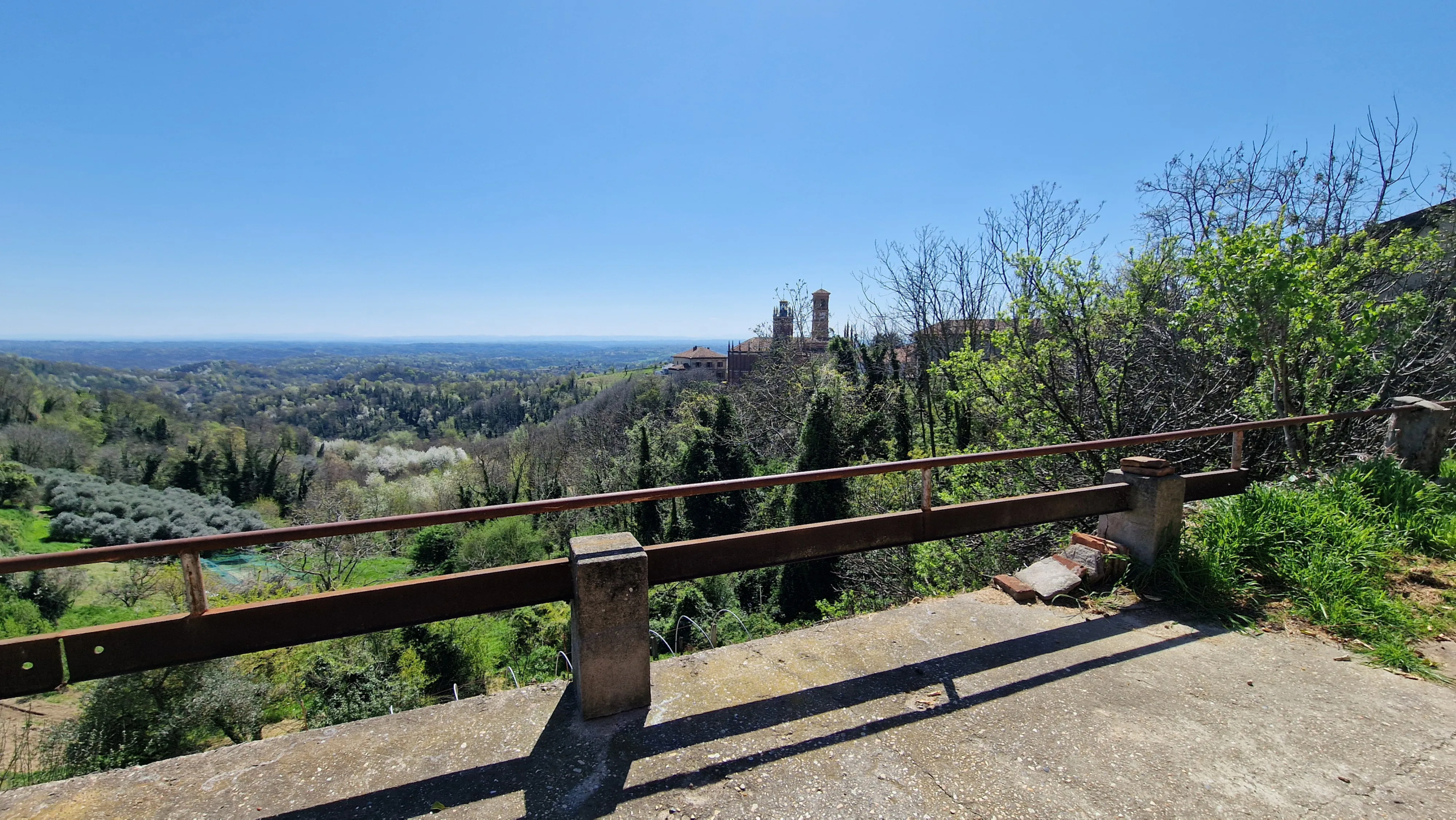 Estate of Properties for Sale In Pino D’Asti Piedmont Italy