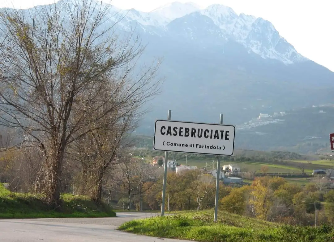 Superb 4 Bed Villa For Sale In Pescara Abruzzo Italy