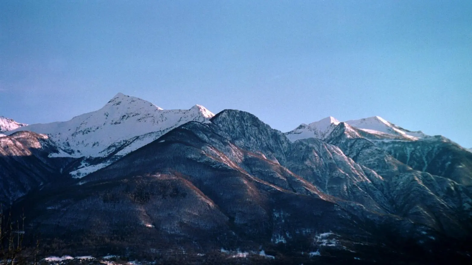 Excellent Estate Of Properties for Sale In Canei, Piedmont Italy