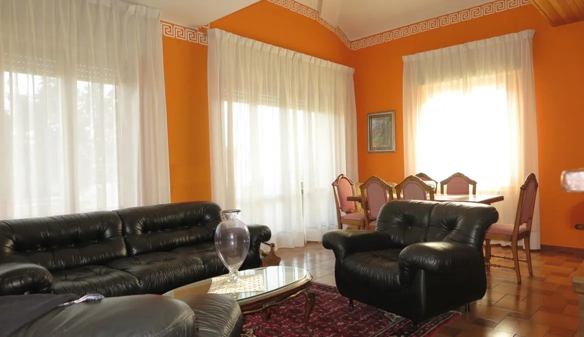 Stunning Villa Split into 2 Apartments For Sale in Monti di Licciana Nardi Tuscany Italy