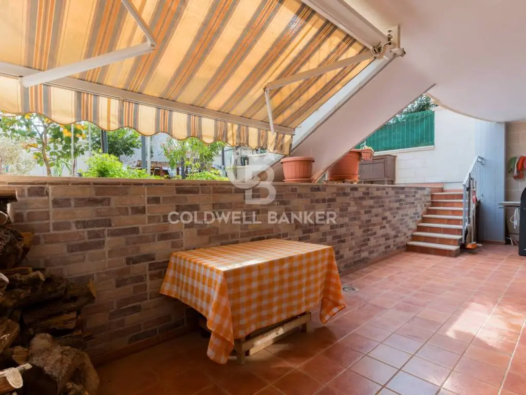 Excellent 3 Bed Terraced House for Sale In MOLA DI BARI Puglia Italy