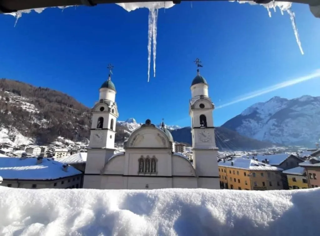 Excellent 2 Bed Penthouse for Sale In Agordo Dolomites Italy