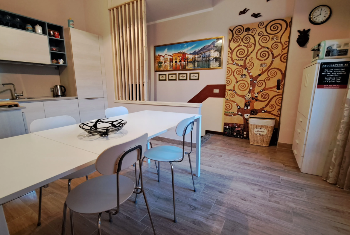 Stunning 2 Bed Apartment for Sale In Mandello del Lario Lake Como Lecco Italy