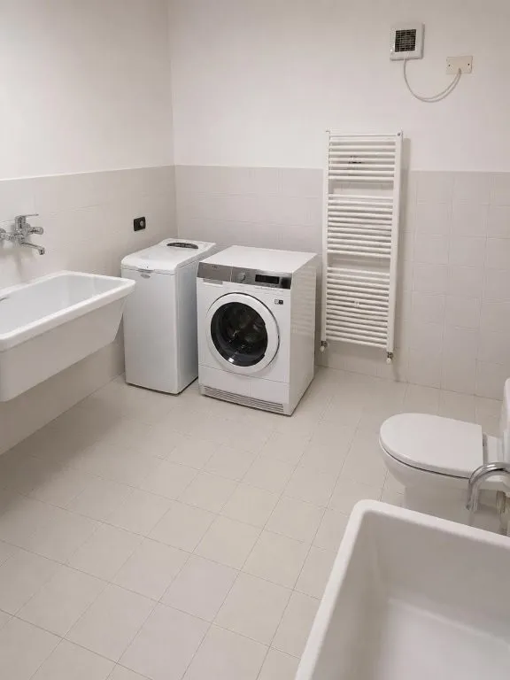 Luxury 4 Bed Semi Detached Villa for Sale In Crevalcore Bologna Italy