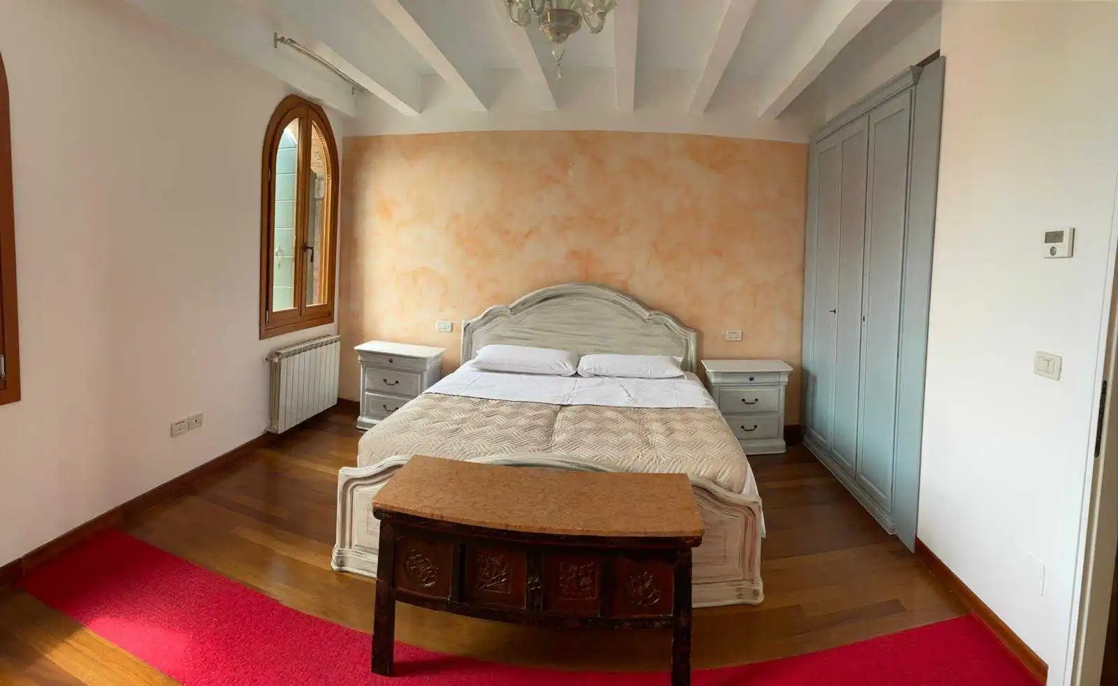 Excellent 2 Bed House for Sale In Burano Venezia Italy