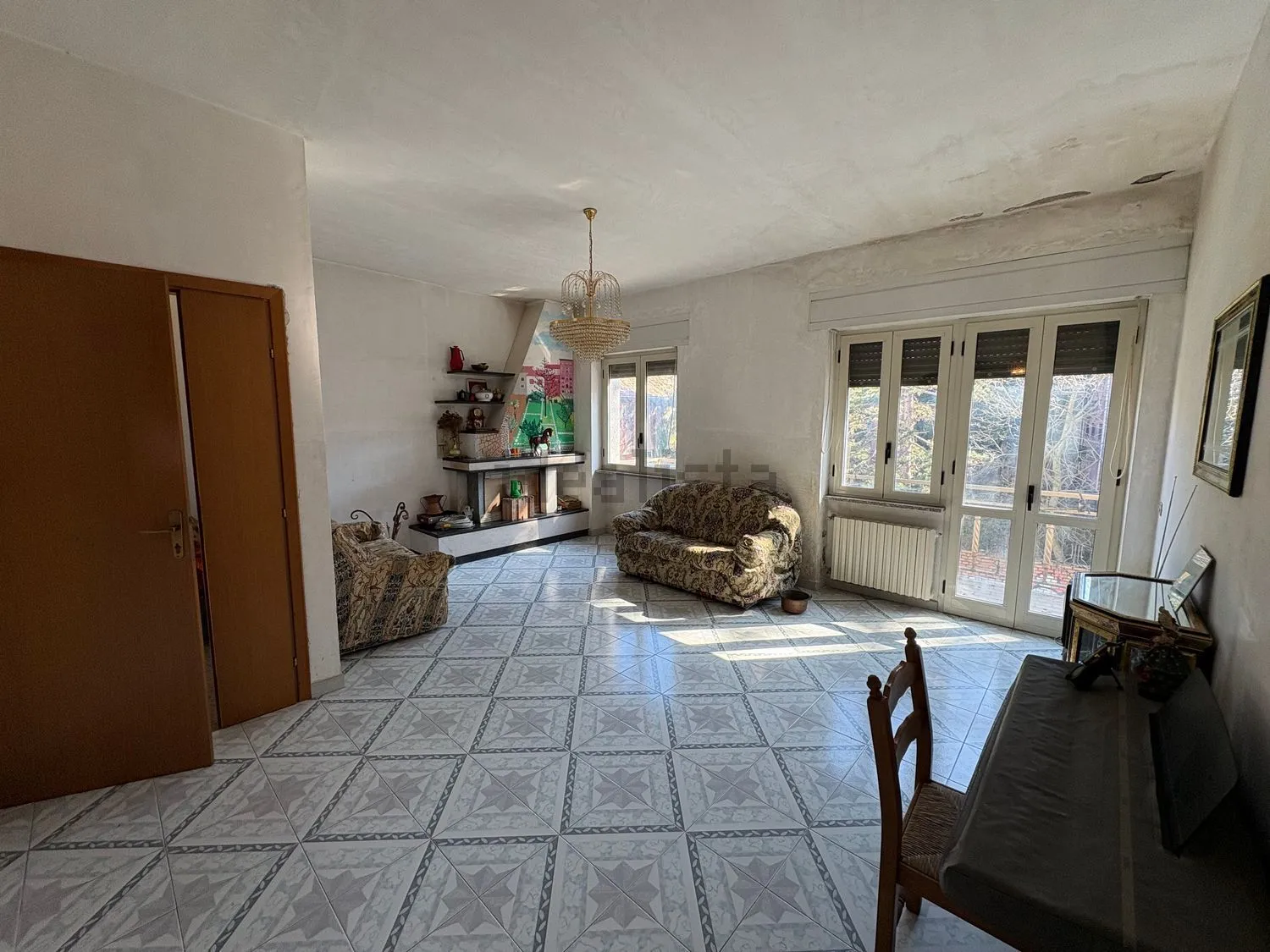 Estate of 5 Separate Properties for Sale In Bojano Molise Italy