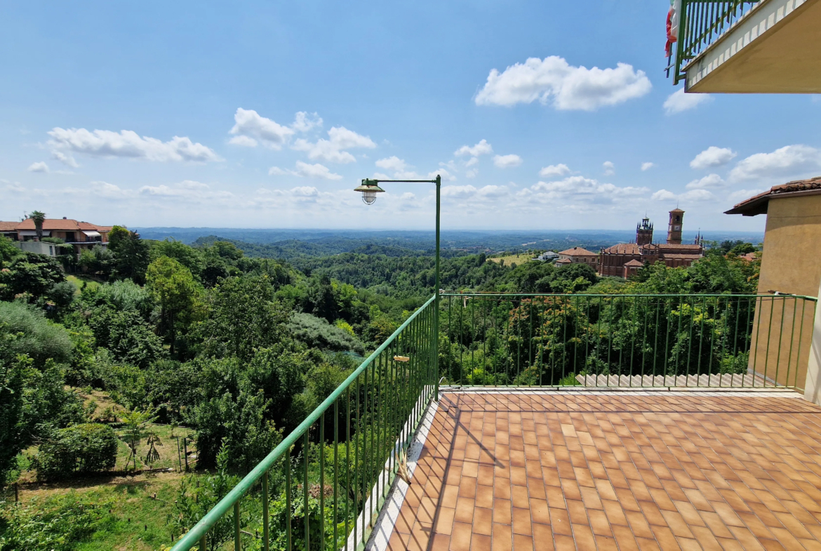 Estate of Properties for Sale In Pino D’Asti Piedmont Italy