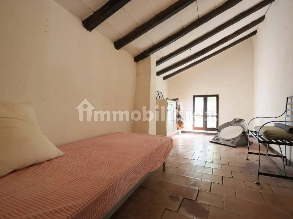 Luxury 8 Bed Farmhouse With Land for Sale In Sorriva, Viano, Italy