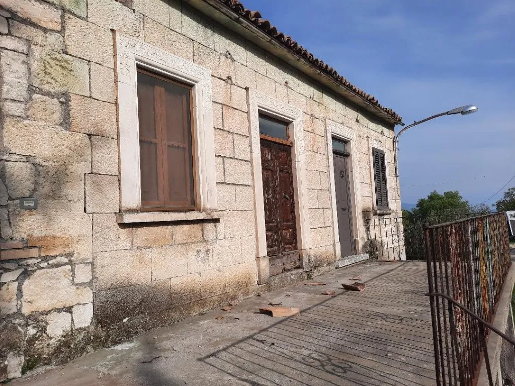 House With 2 Apartments for Sale In Caramanico Terme Abruzzo Italy
