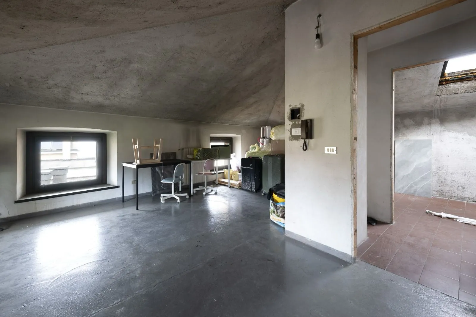 Excellent 4 Bed House for Sale In Fino Mornasco Lake Como Italy