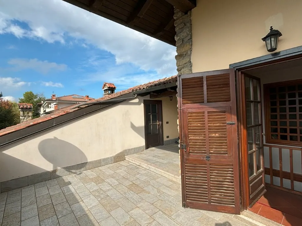 Excellent 5 Bed Stone Villa for Sale In Tagliolo Monferrato Italy
