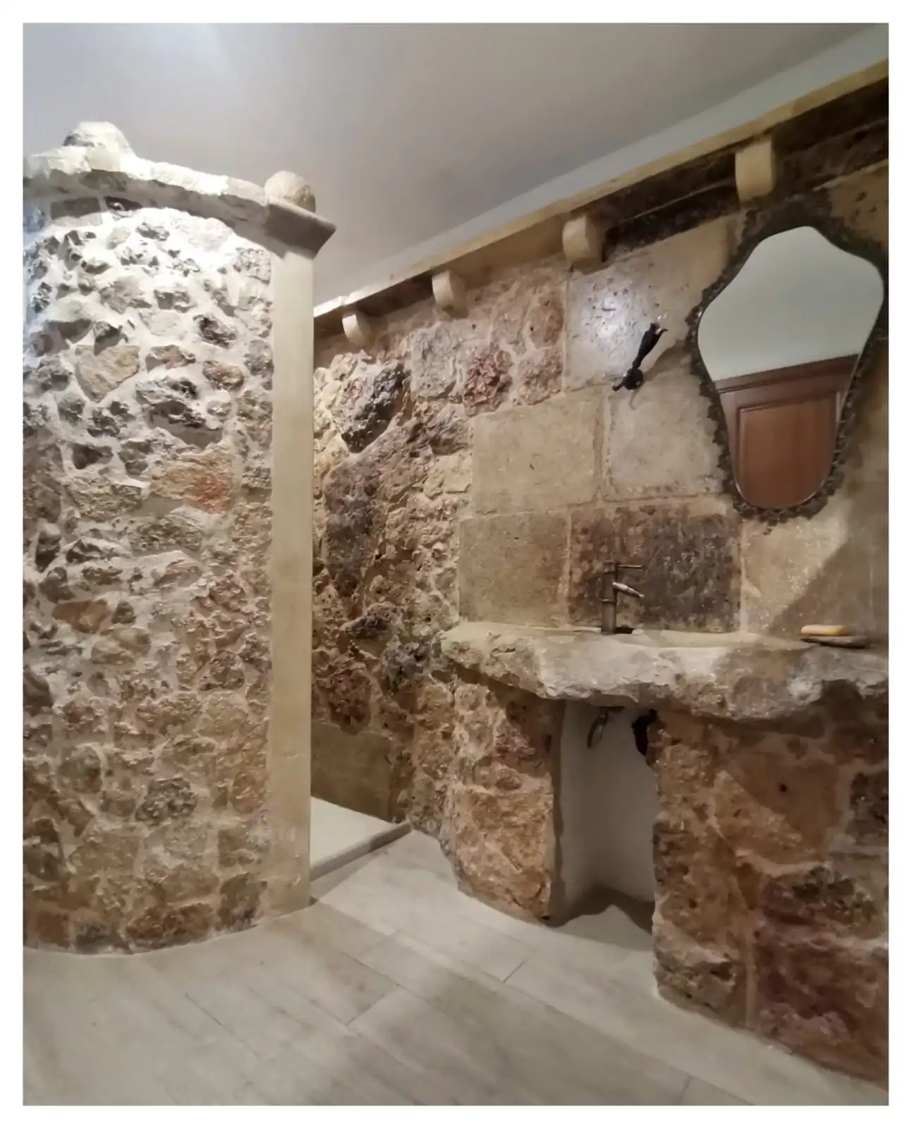 Stunning 3 Bed Townhouse For Sale in Poggiardo Puglia Italy