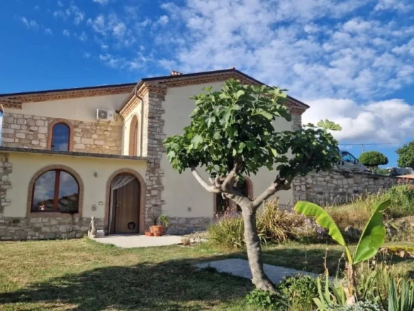 Stunning Country Villa & Separate House for Sale In Busso Italy