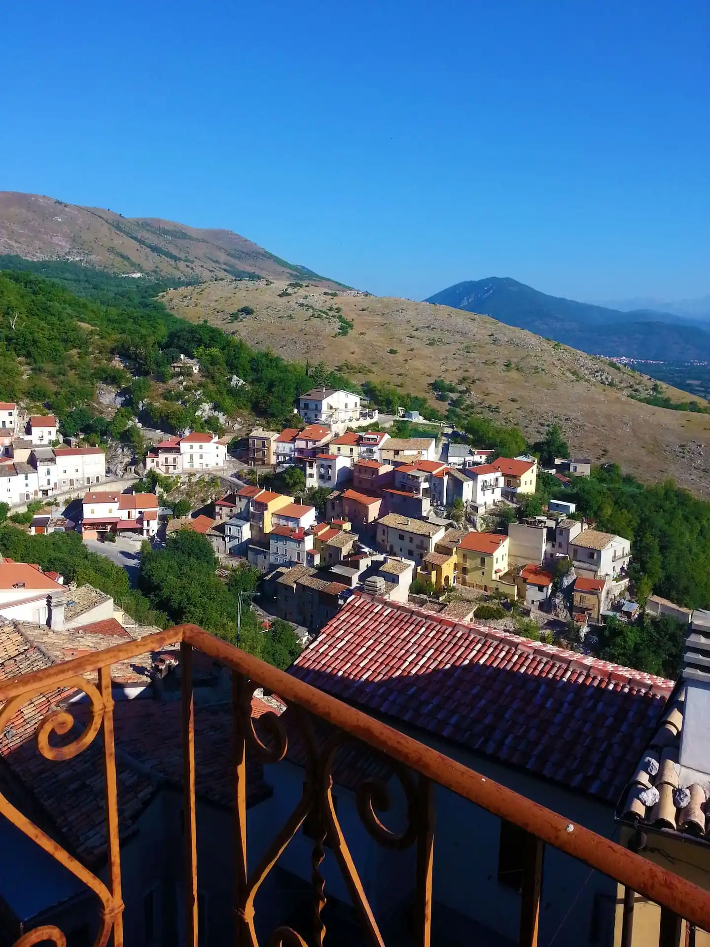 Stunning 2 Bedroom House for Sale in Prezza Abruzzo Italy