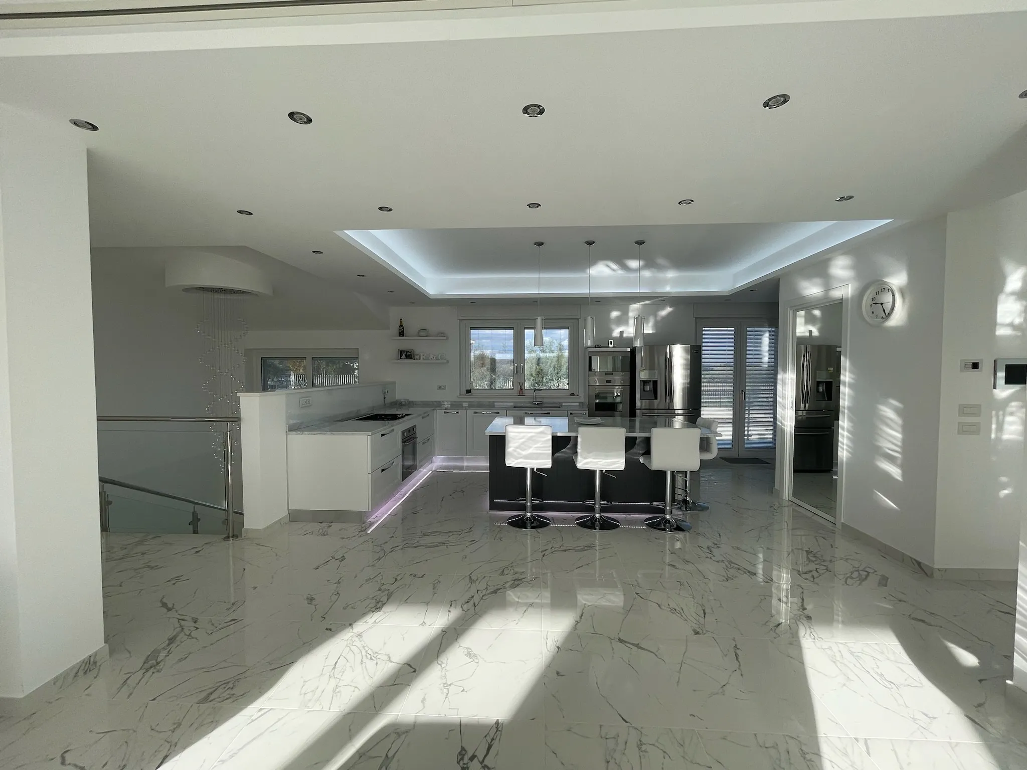 Luxury 6 Bed Villa For sale in MONTENERO DI BISACCIA Molise Abruzzo Italy