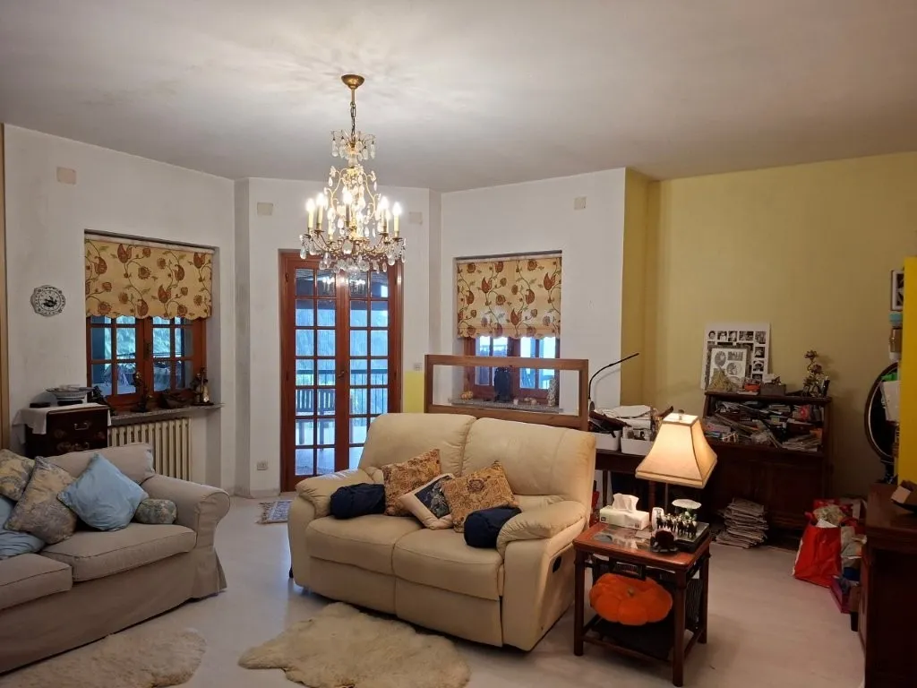 Excellent 4 Bed Villa for Sale In Corio Turin Italy