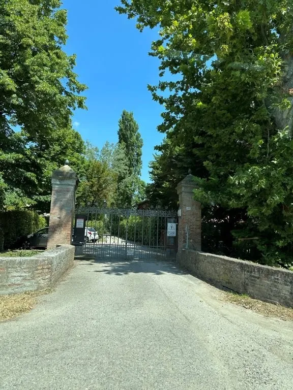 Luxury 4 Bed Semi Detached Villa for Sale In Crevalcore Bologna Italy