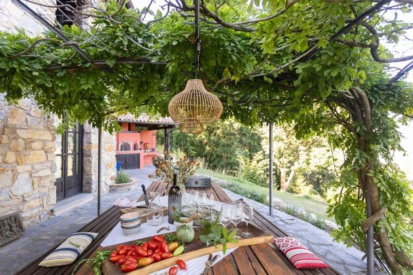 Luxury 7 Bed Villa For Sale In Fivizzano Tuscany Italy