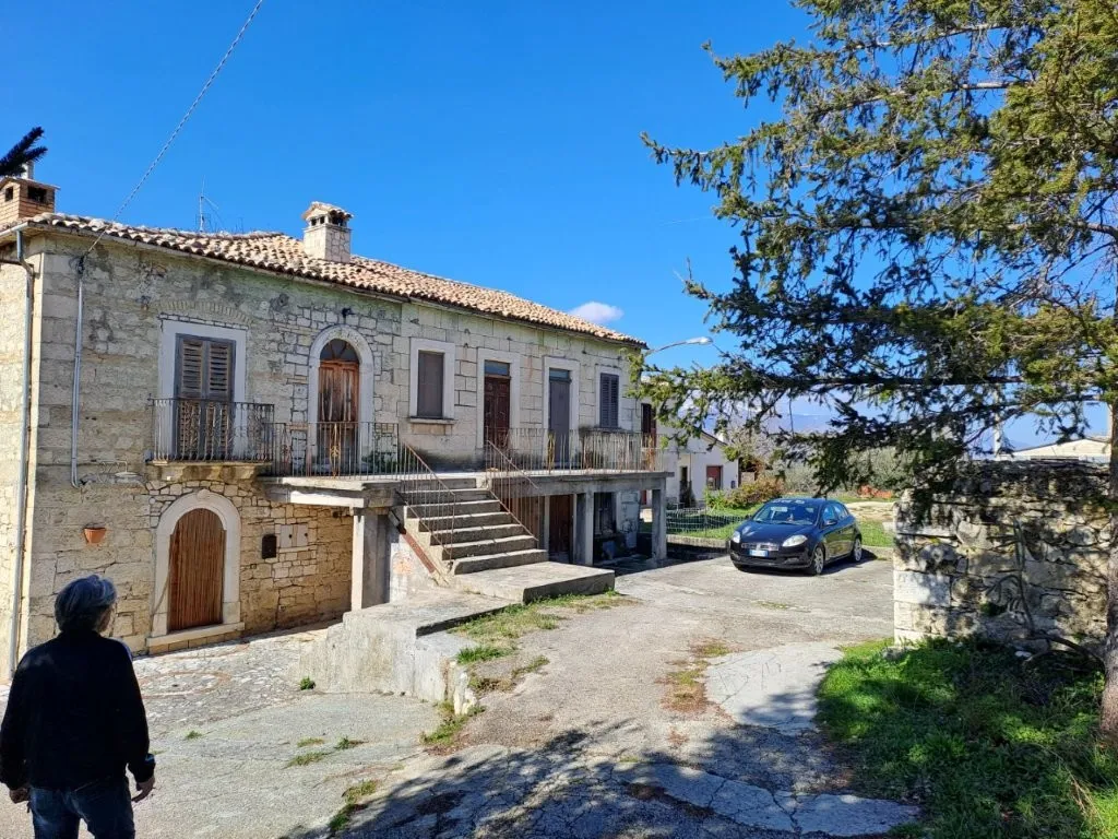 House With 2 Apartments for Sale In Caramanico Terme Abruzzo Italy