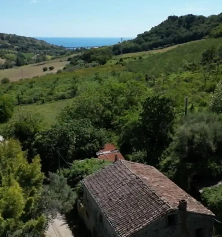 Excellent 3 Bed Farmhouse for Renovation for Sale In Campofilone Fermo Marche Italy