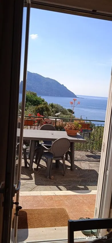 Luxury 2 Storey Sea View Apartment for Sale In Via Polanesi, Sori Liguria Italy