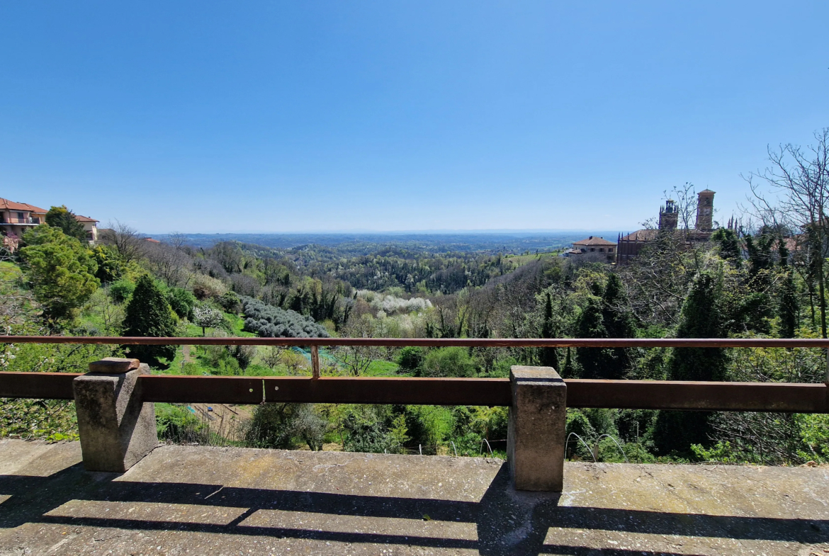 Estate of Properties for Sale In Pino D’Asti Piedmont Italy