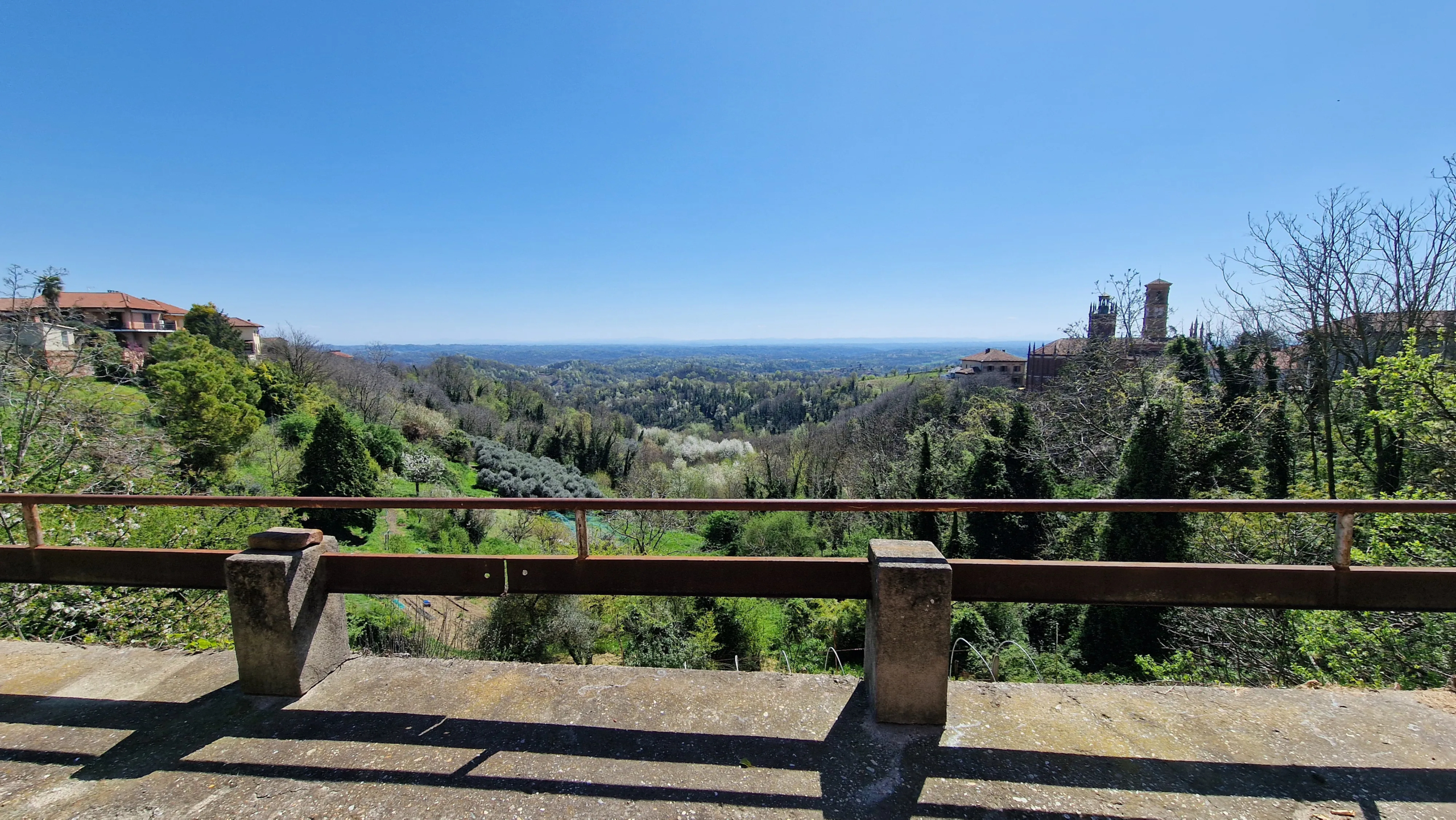 Estate of Properties for Sale In Pino D’Asti Piedmont Italy