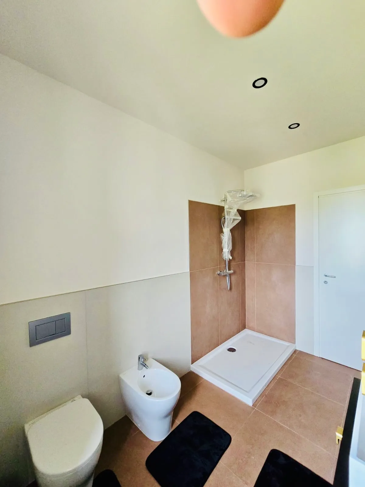 Excellent 8 Bed Villa for Sale In Verzuolo Cuneo Italy