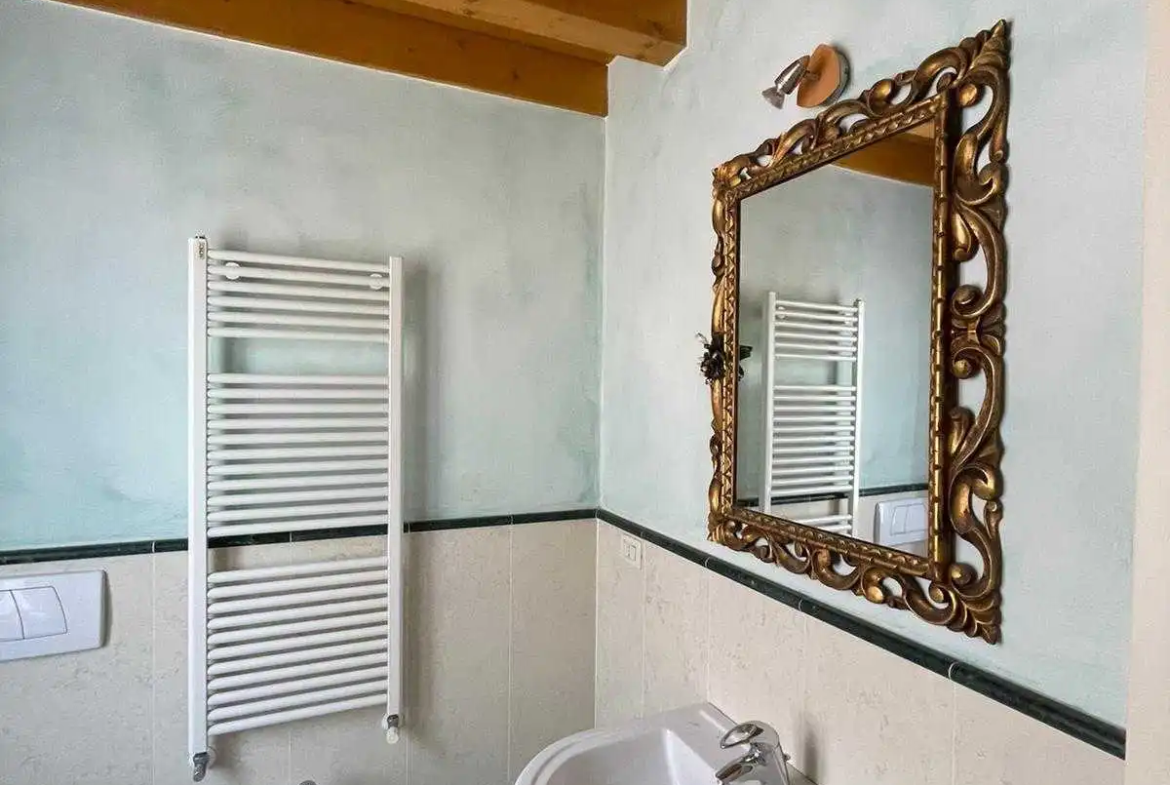 Excellent 2 Bed House for Sale In Burano Venezia Italy