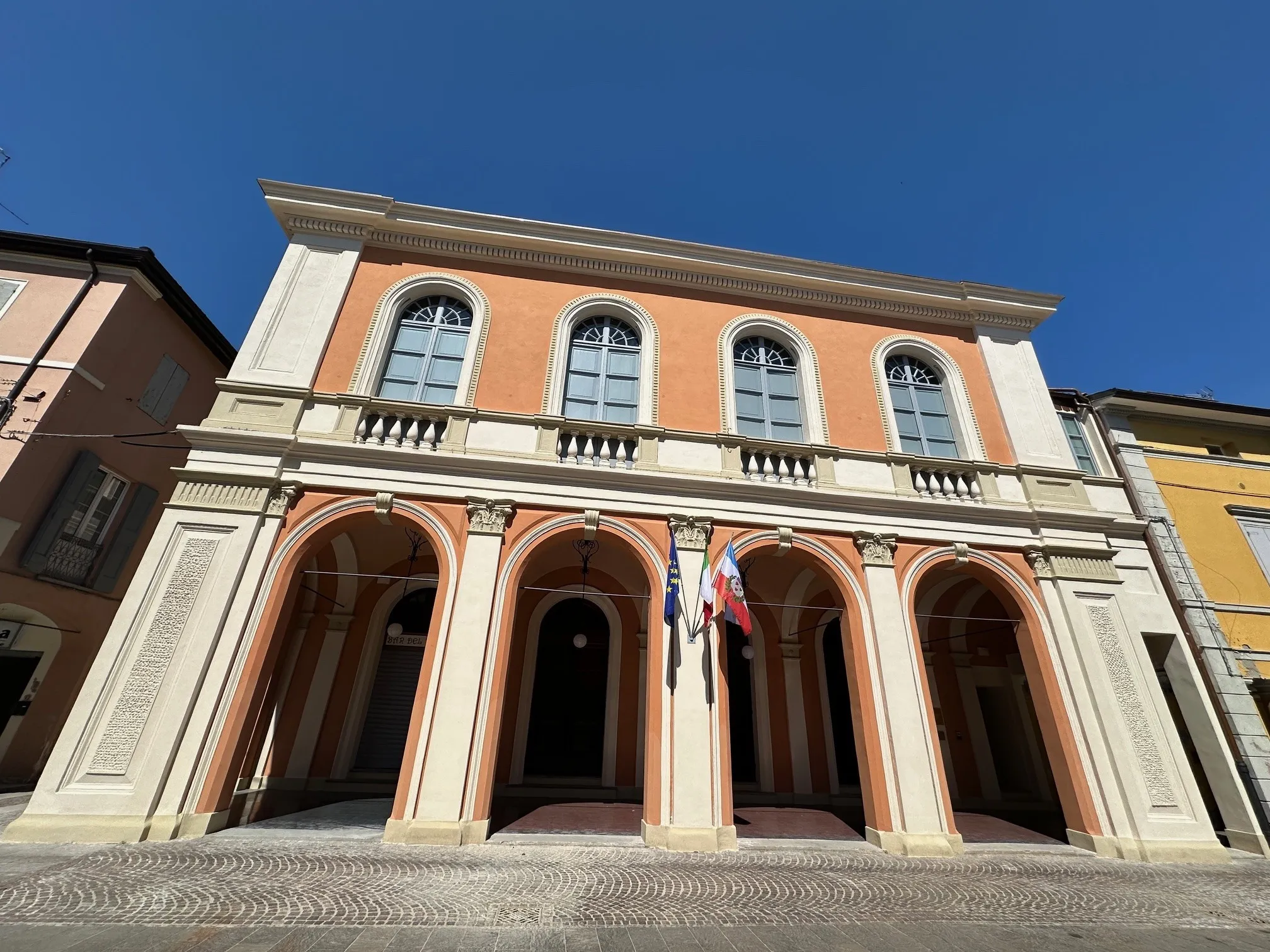 b Luxury 4 Bed Semi Detached Villa for Sale In Crevalcore Bologna Italy