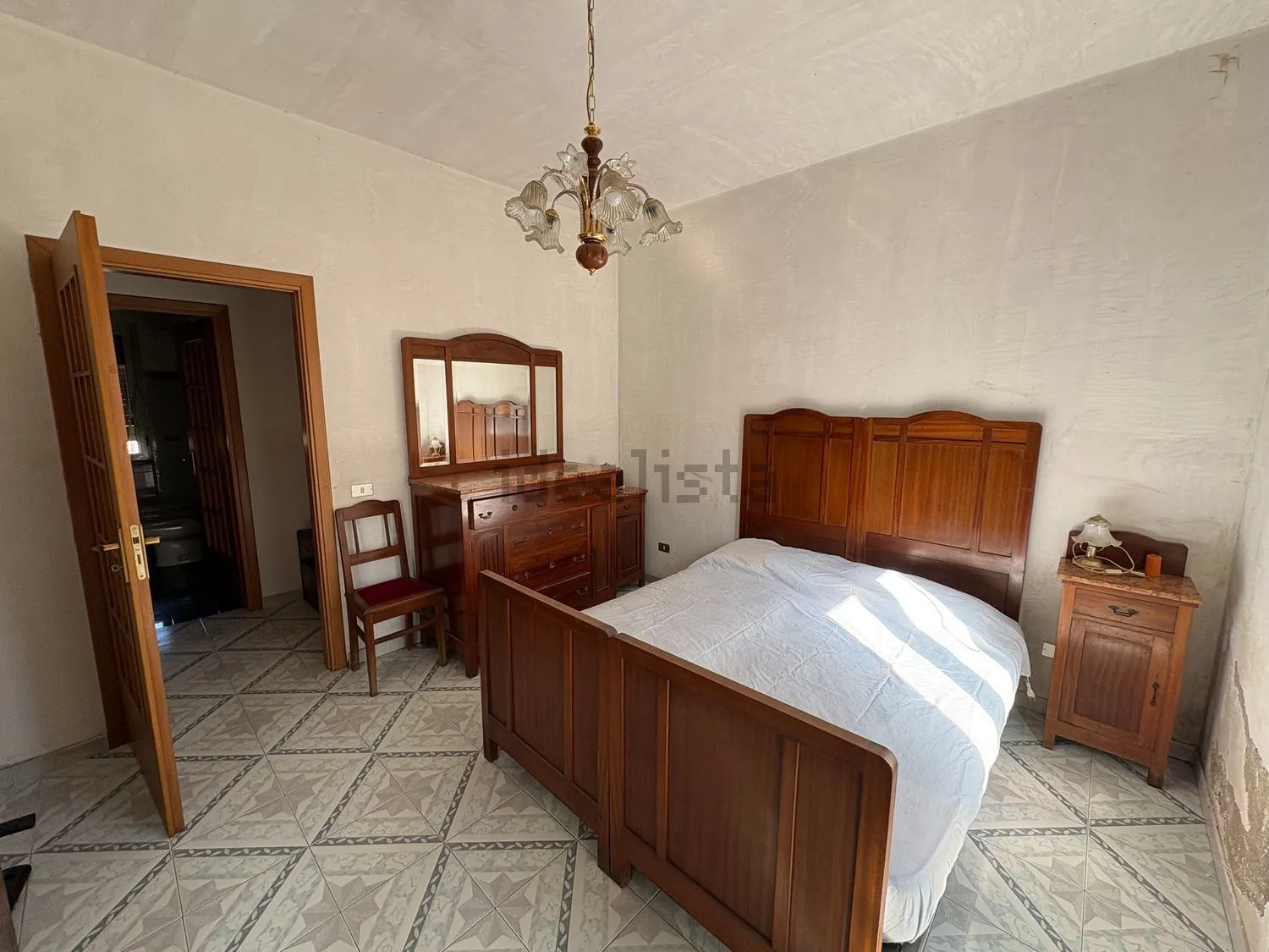 Estate of 5 Separate Properties for Sale In Bojano Molise Italy
