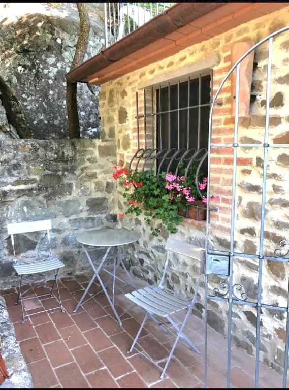 Estate with Multiple Properties for Sale In Cortona Tuscany Italy