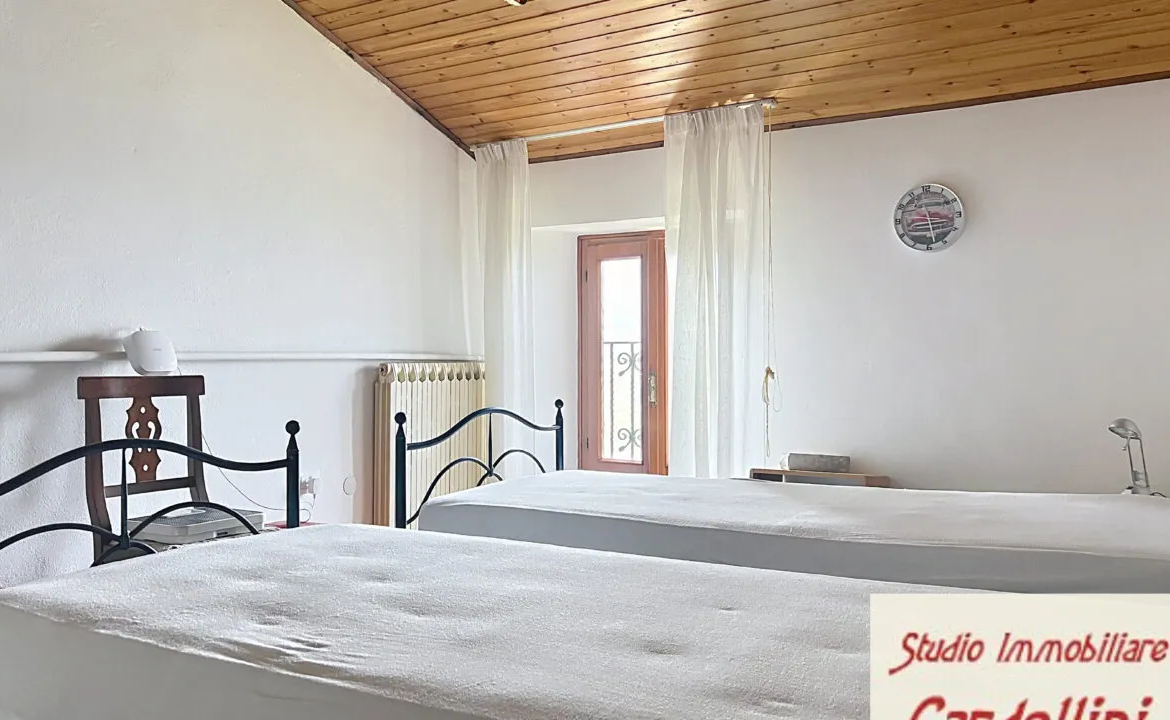 Excellent 4 Bed House for Sale In Fivizzano Tuscany Italy