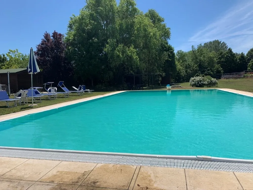 Luxury 4 Bed Semi Detached Villa for Sale In Crevalcore Bologna Italy