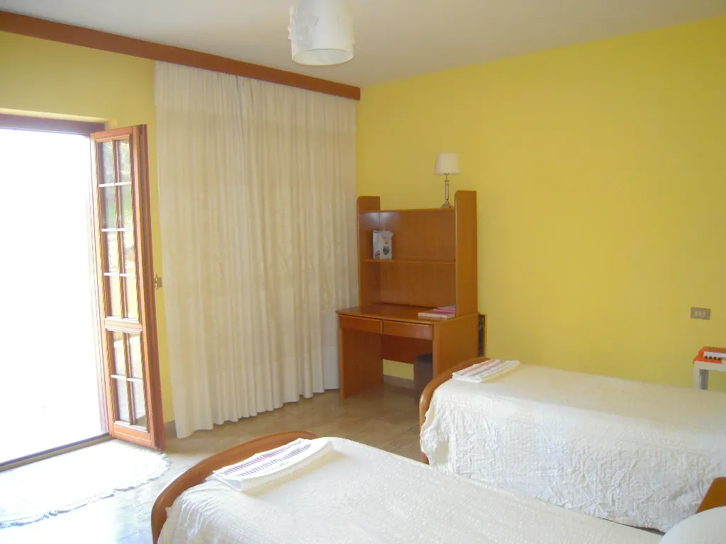 Superb 4 Bed Villa For Sale In Pescara Abruzzo Italy