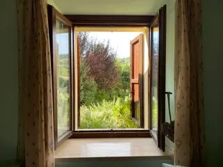 Stunning 8 Bedroom Farmhouse And Vineyard For Sale in Gualdo Tadino Umbria Italy