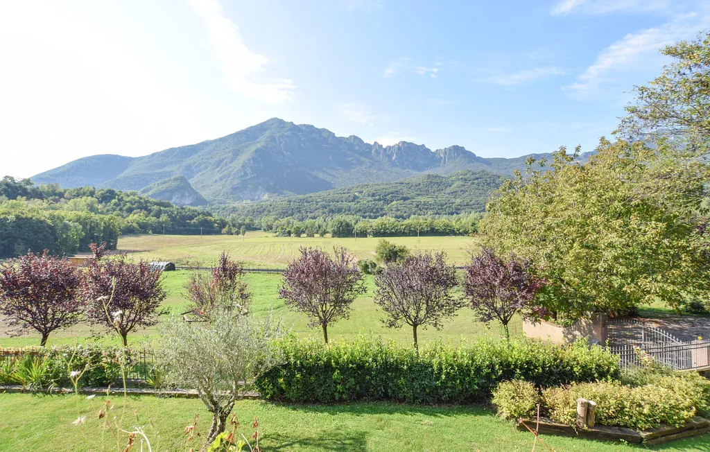 Excellent 2 Bedroom Apartment For Sale in Piovene Rocchette Vicenza Italy